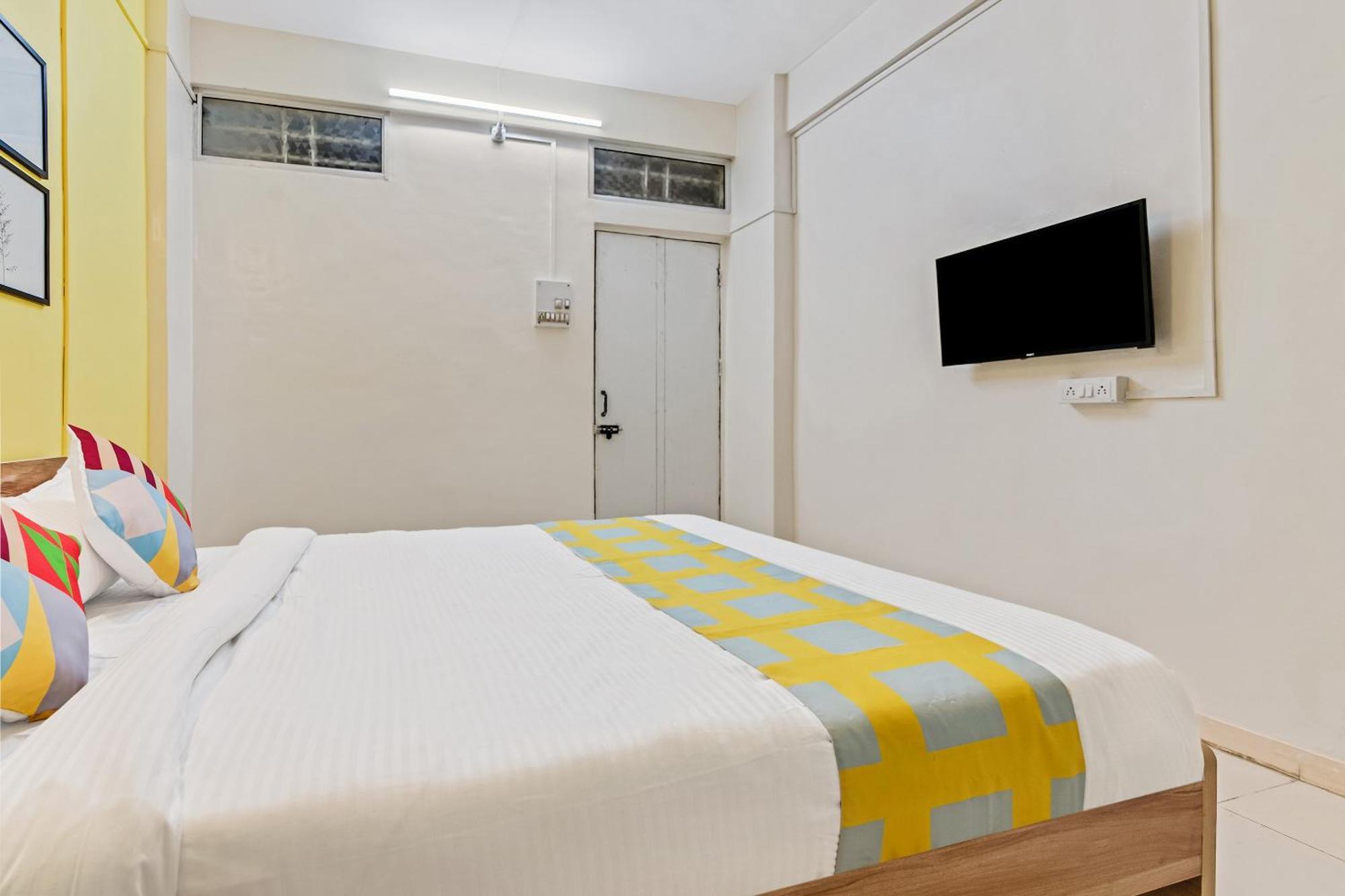 Super Hotel O Saraswati Niwas Vadgaon Budruk Pune Eksteriør bilde