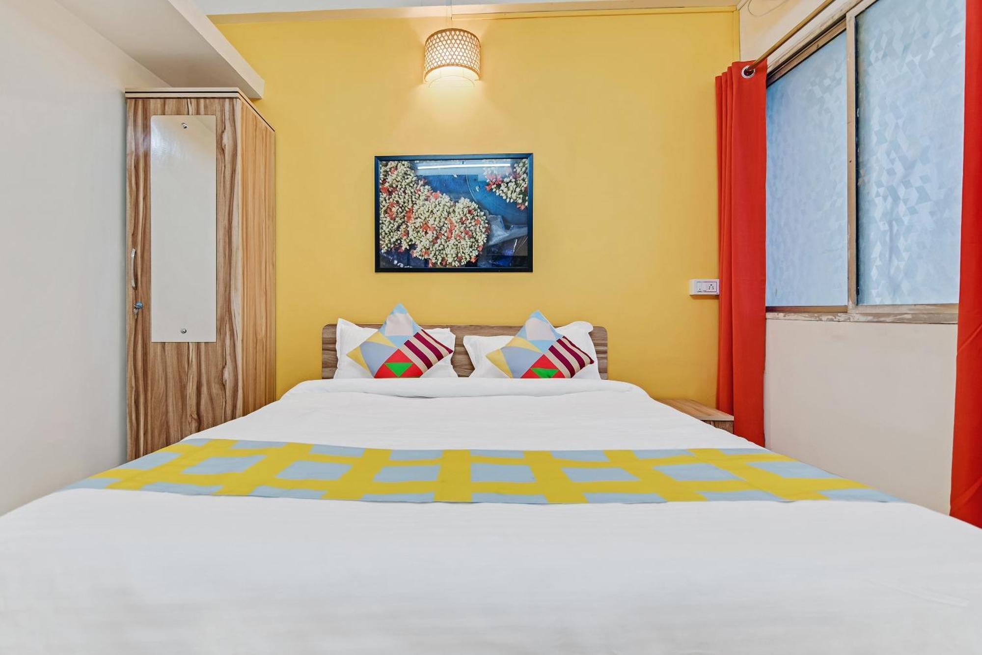 Super Hotel O Saraswati Niwas Vadgaon Budruk Pune Eksteriør bilde